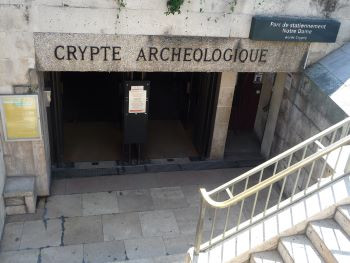 209596_350_PAR_Crypte archéologique Notre-Dame_3.JPG